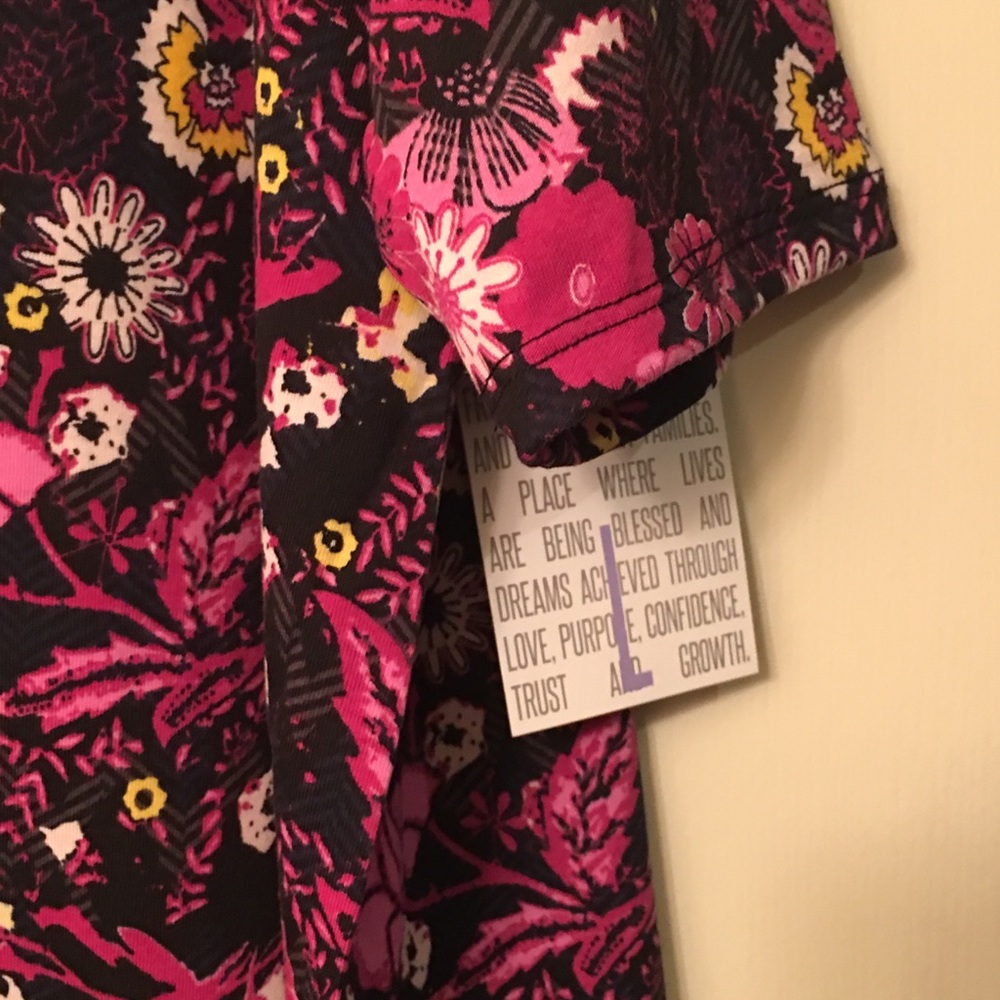 Lularoe large Irma - Picture 3 of 5